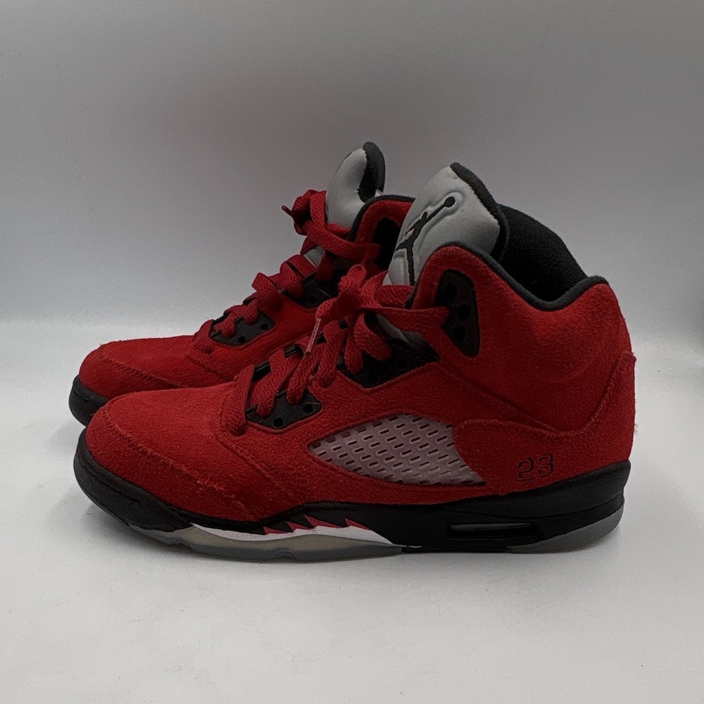 Jordan Air Jordan 5 Retro Mid Raging Bull‎ Sneakers 5.5Y Red Black 440888-600